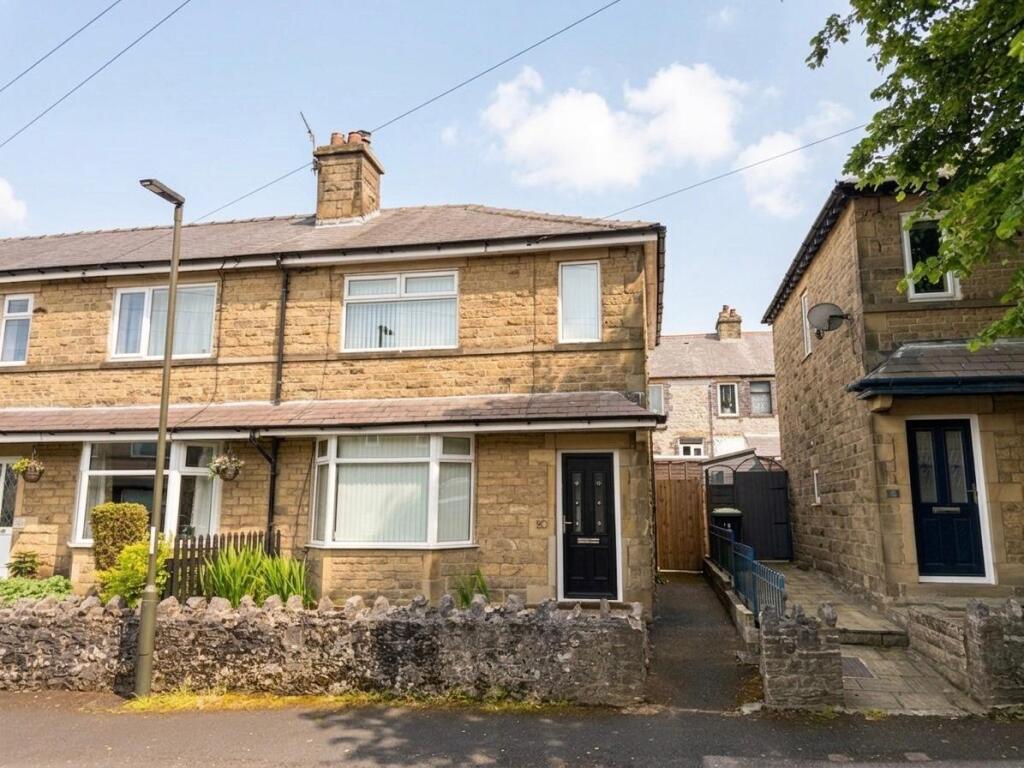2-bed terraced on Rockfield Road, Buxton, £175,000