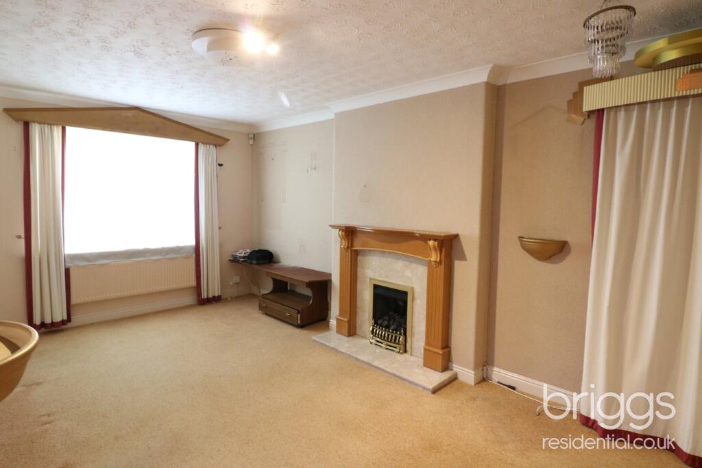 Courtfields, Market Deeping, PE6 photo 3
