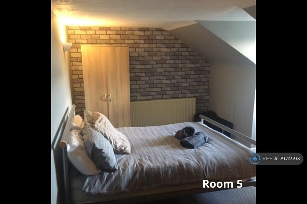 House in Liverpool - View 5