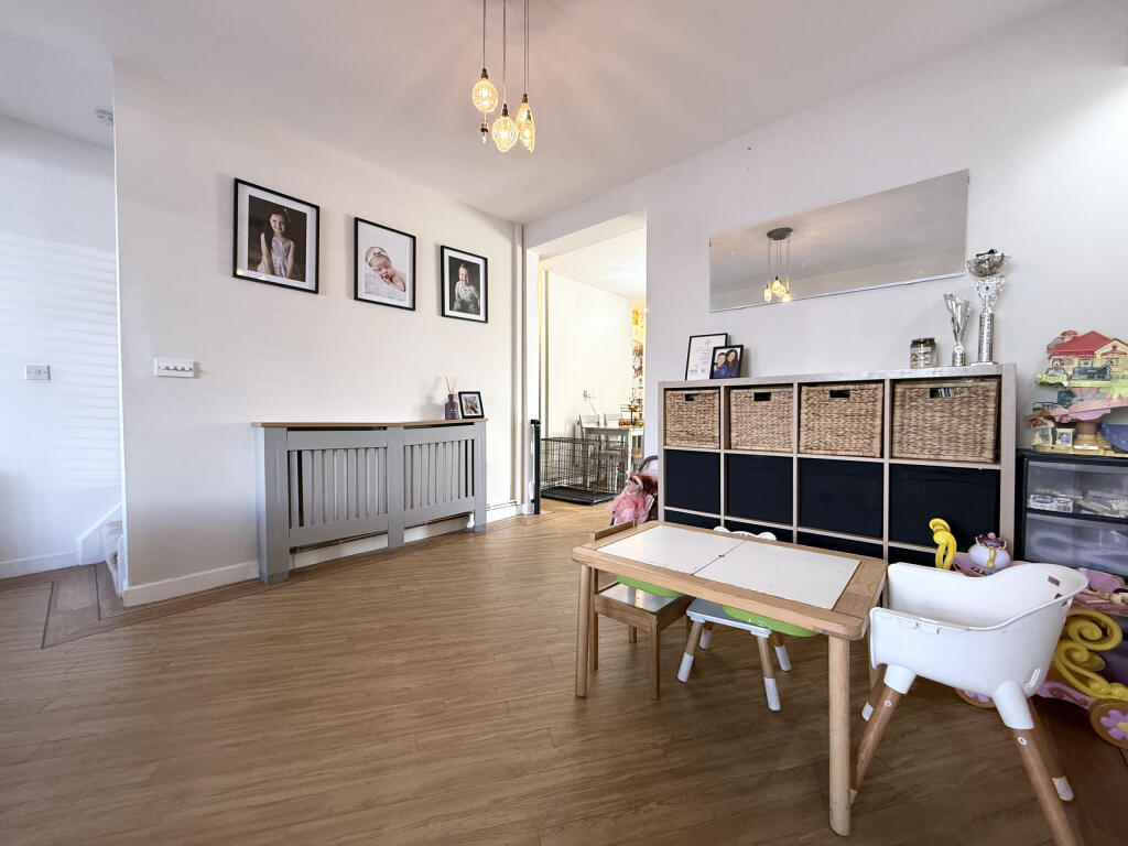 House in Aberdare, Aberaman North - View 5