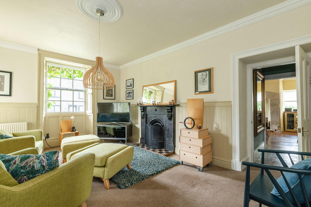 House in Long Preston - More