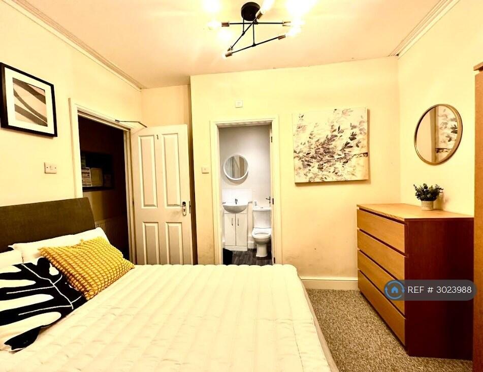 Main image of property: Cromwell Road, Southampton, SO15