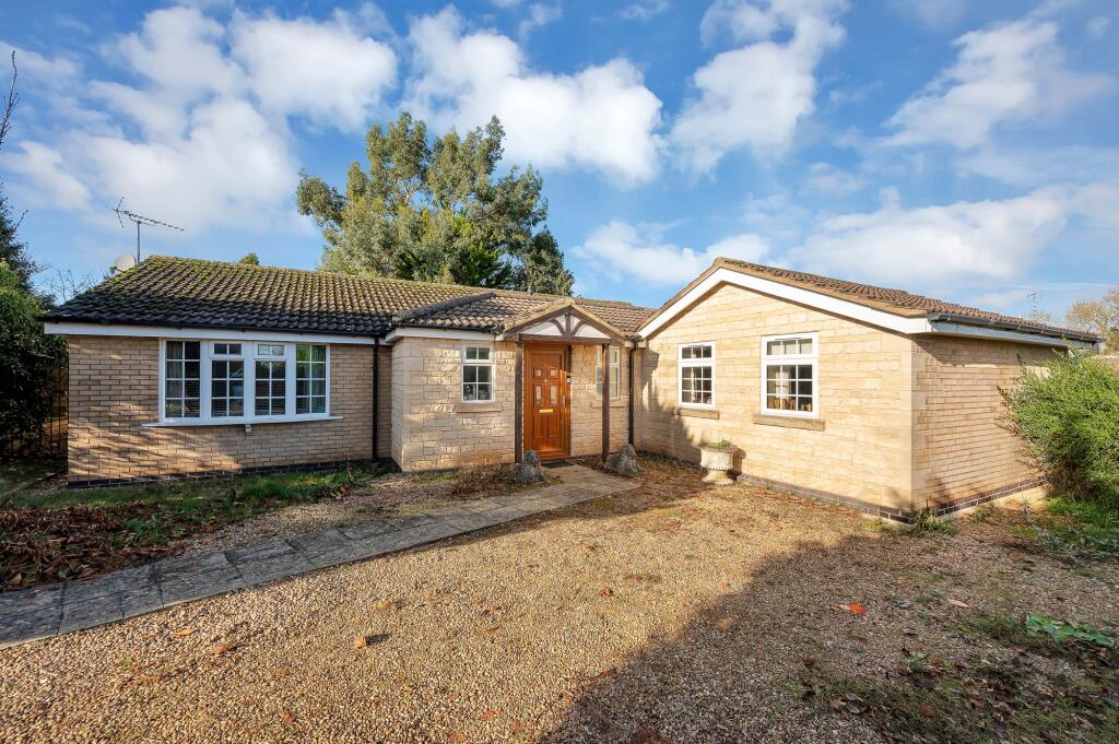 3-bed detached on Edmonton Way, Oakham, LE15, £475,000
