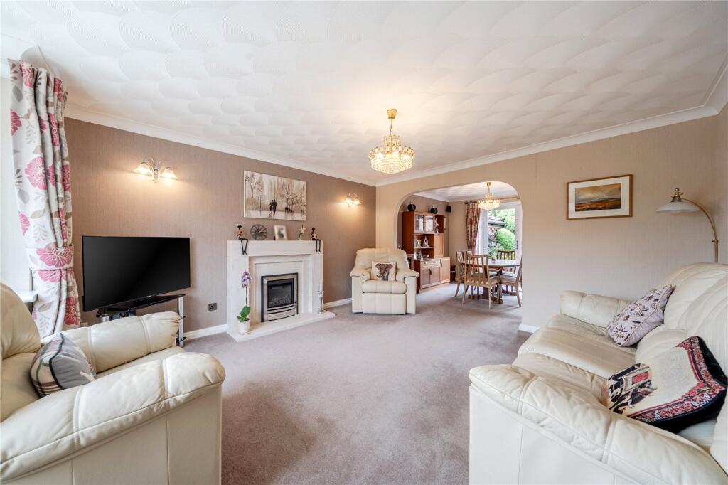 House in Oldham - View 4