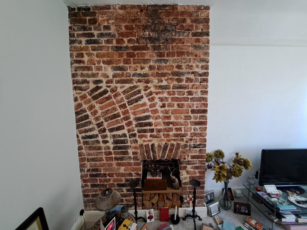 Apartment in Eastbourne, East Sussex - More