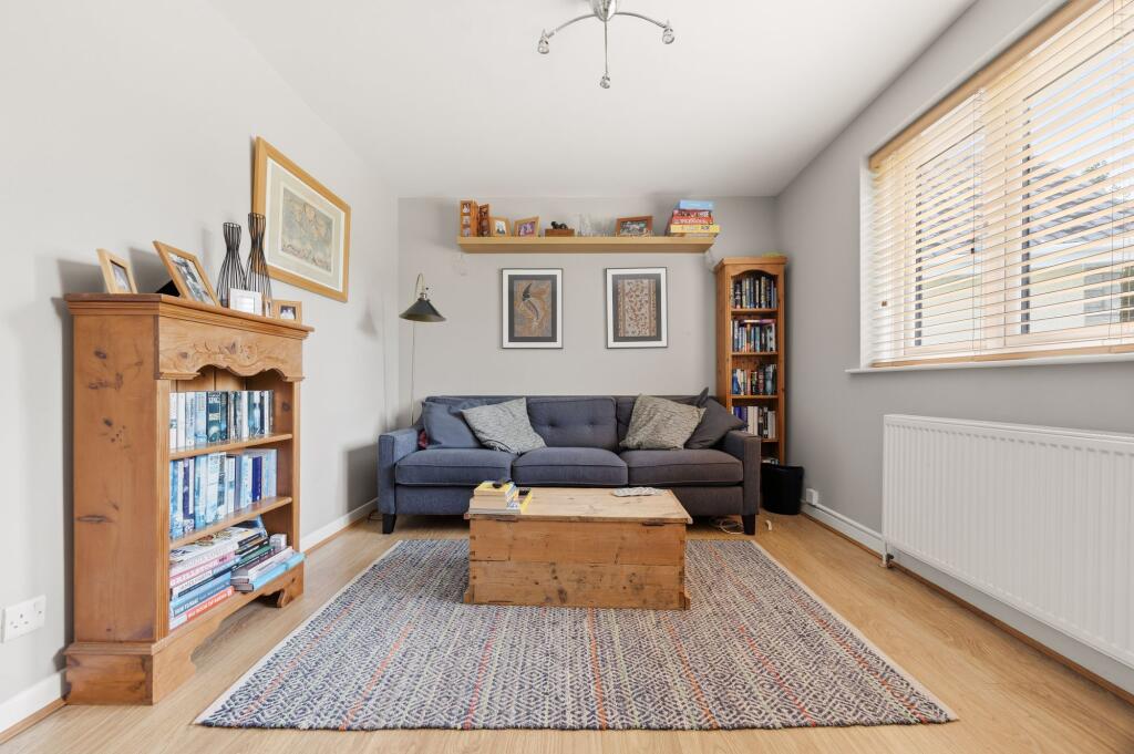Weir Road, Congresbury, BS49 - More