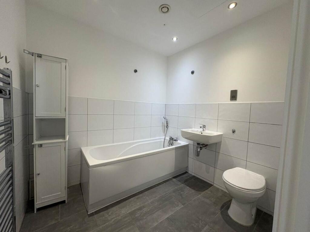 Additional image 7 of Conditioning House , , 