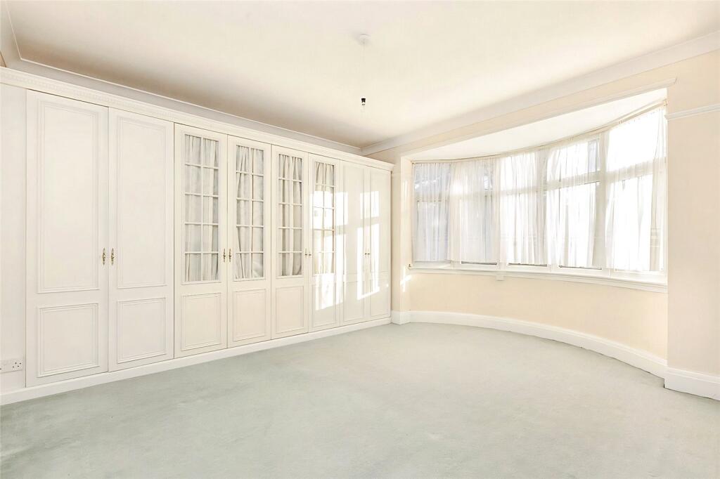 Hoads Wood Road, Hastings, East Sussex, TN34 photo 2