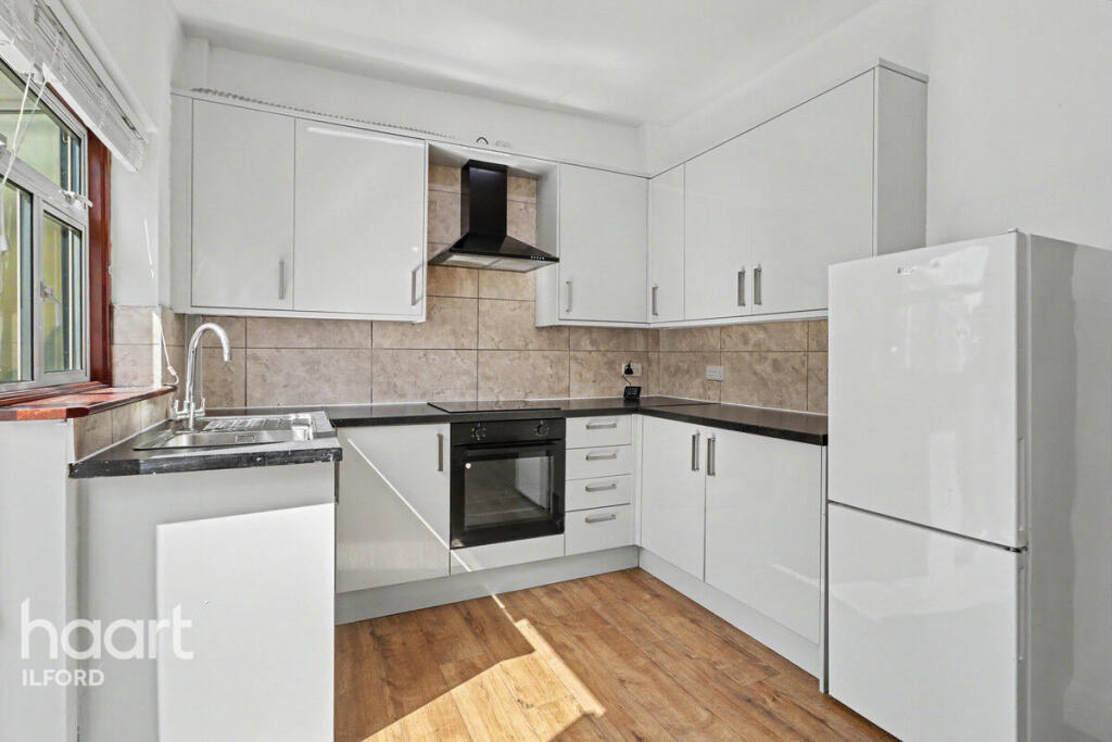 Lowbrook Road, Ilford photo 4
