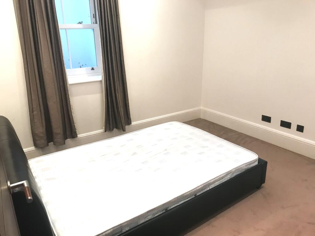 Apartment in Birmingham - View 4