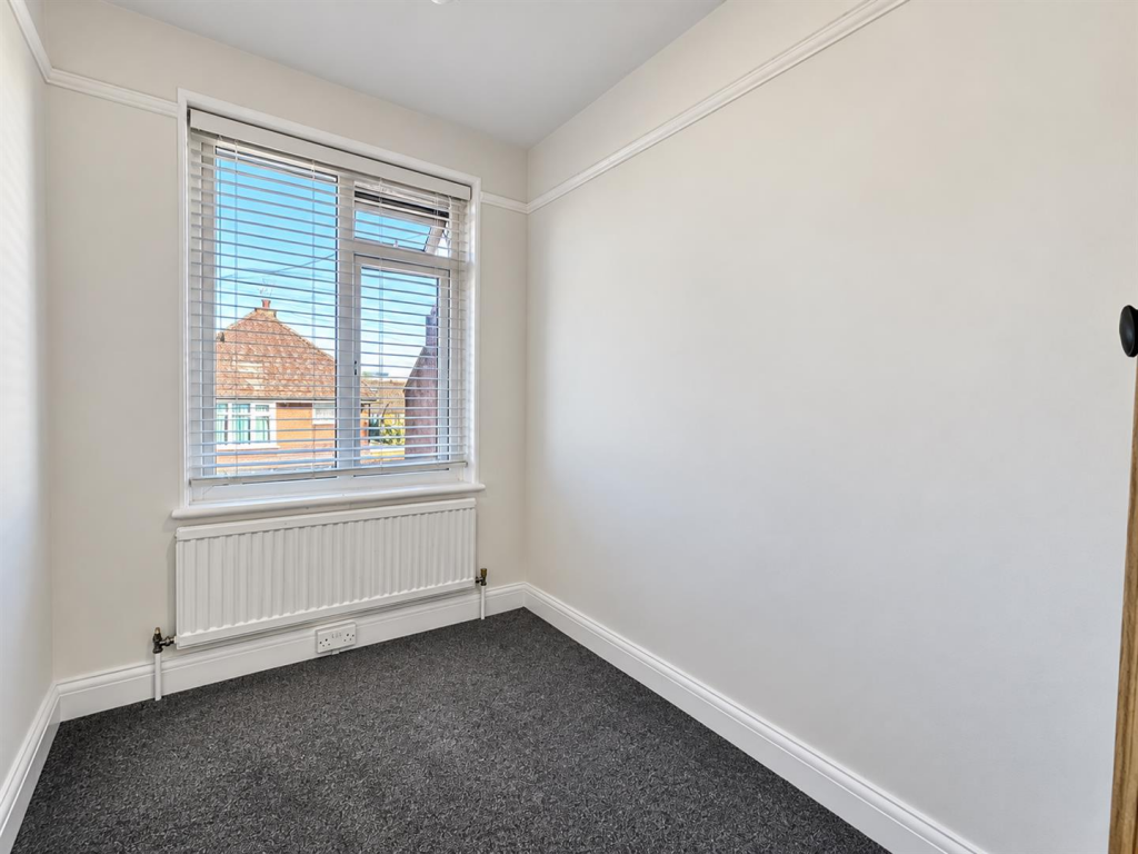 House in Ashford, Willesborough - View 4