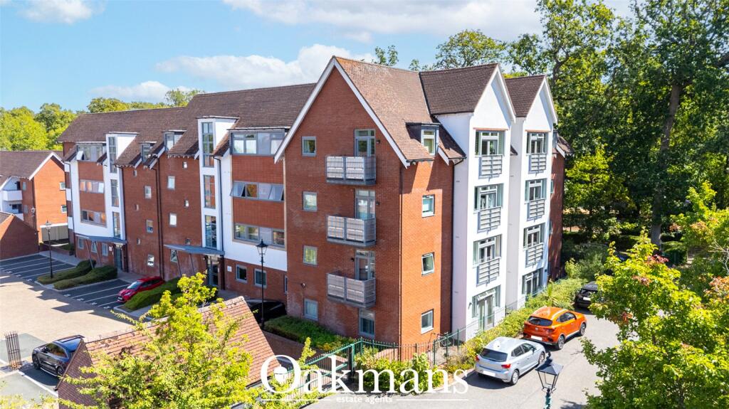 Main image of property: Griffin Close, Northfield, Birmingham, West Midlands, B31