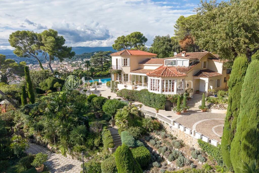 Main image of property: Provence-Alps-Cote d`Azur, Alpes-Maritimes, Cannes
