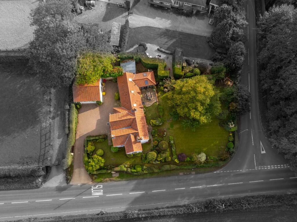 Main image of property: Millhouse, Darrington Road, Pontefract, West Yorkshire, WF8