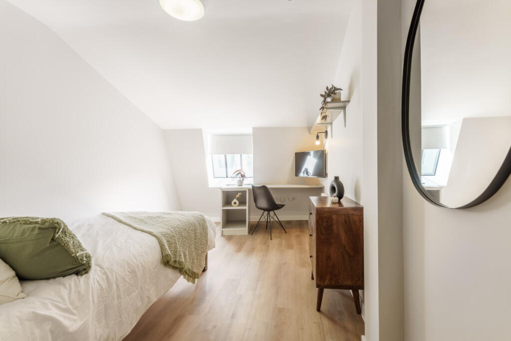 Flat 14, Isca Lofts, Exeter, EX4 - View 5