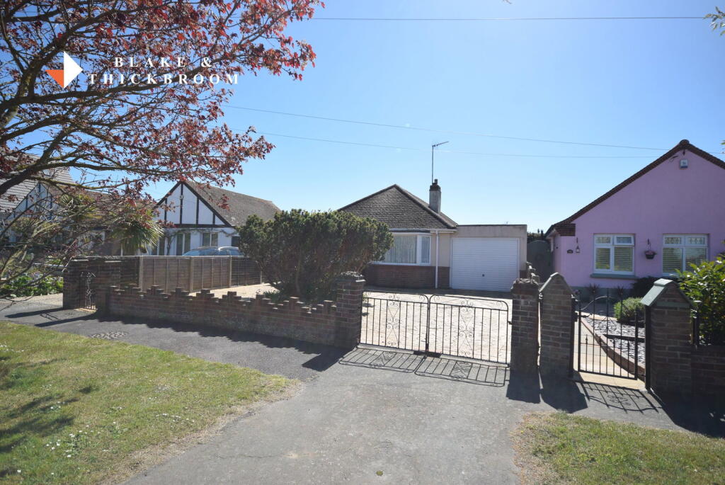 Main image of property: Frinton Road, Holland-On-Sea, CO15 5TE