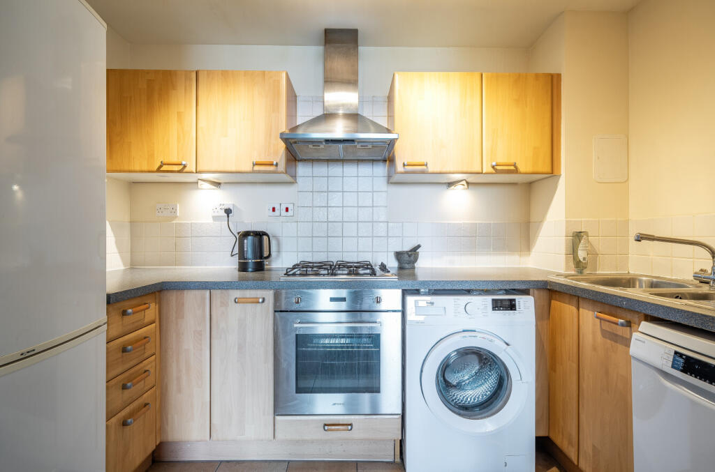 Apartment in London, Royal Borough of Greenwich - View 4
