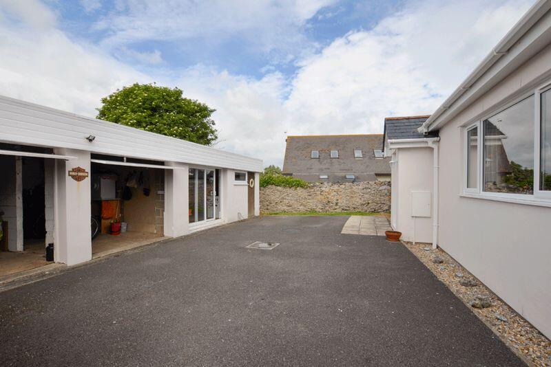 Rea Drive Brixham photo 4