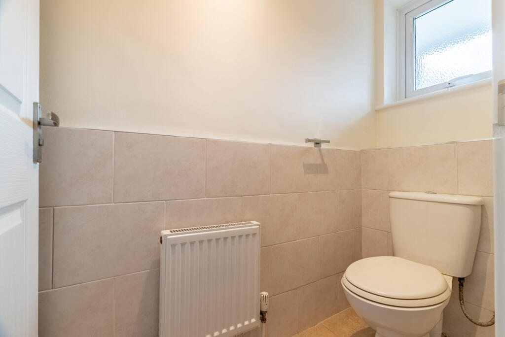 Additional image 8 of Broadstone Road, Harpenden, Hertfordshire, AL5