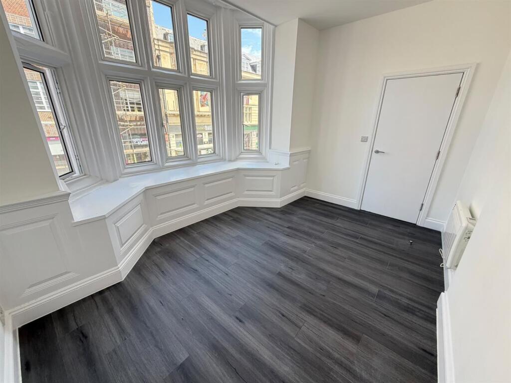6 Kings Gate, 10 North Street, Brighton - View 4