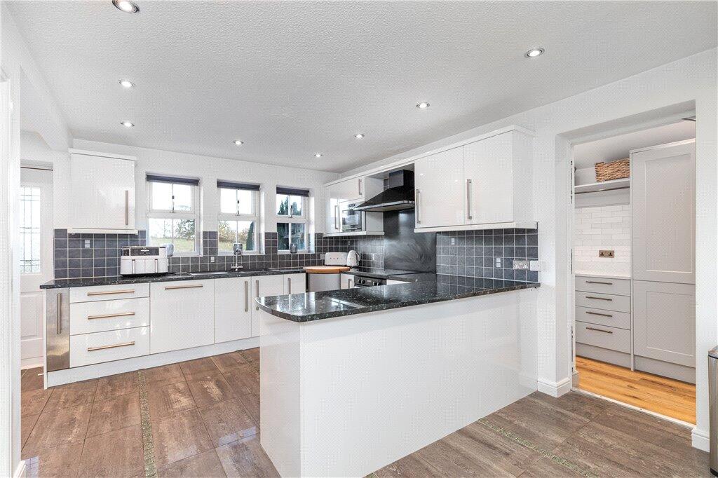 Ellar Gardens, Menston, Ilkley, LS29 photo 4