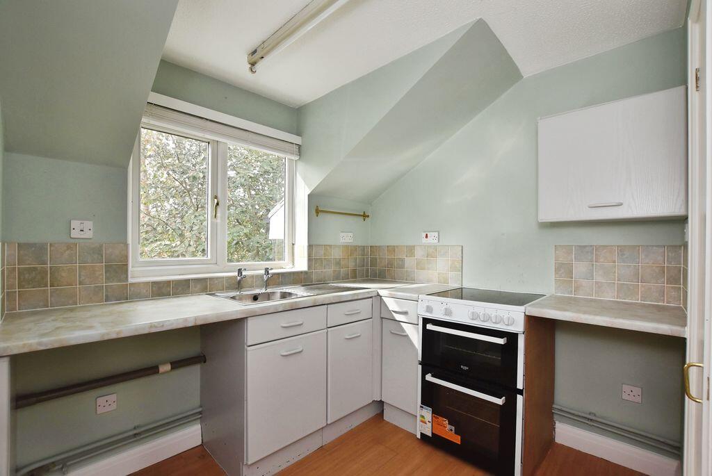 Apartment in Salisbury - View 3