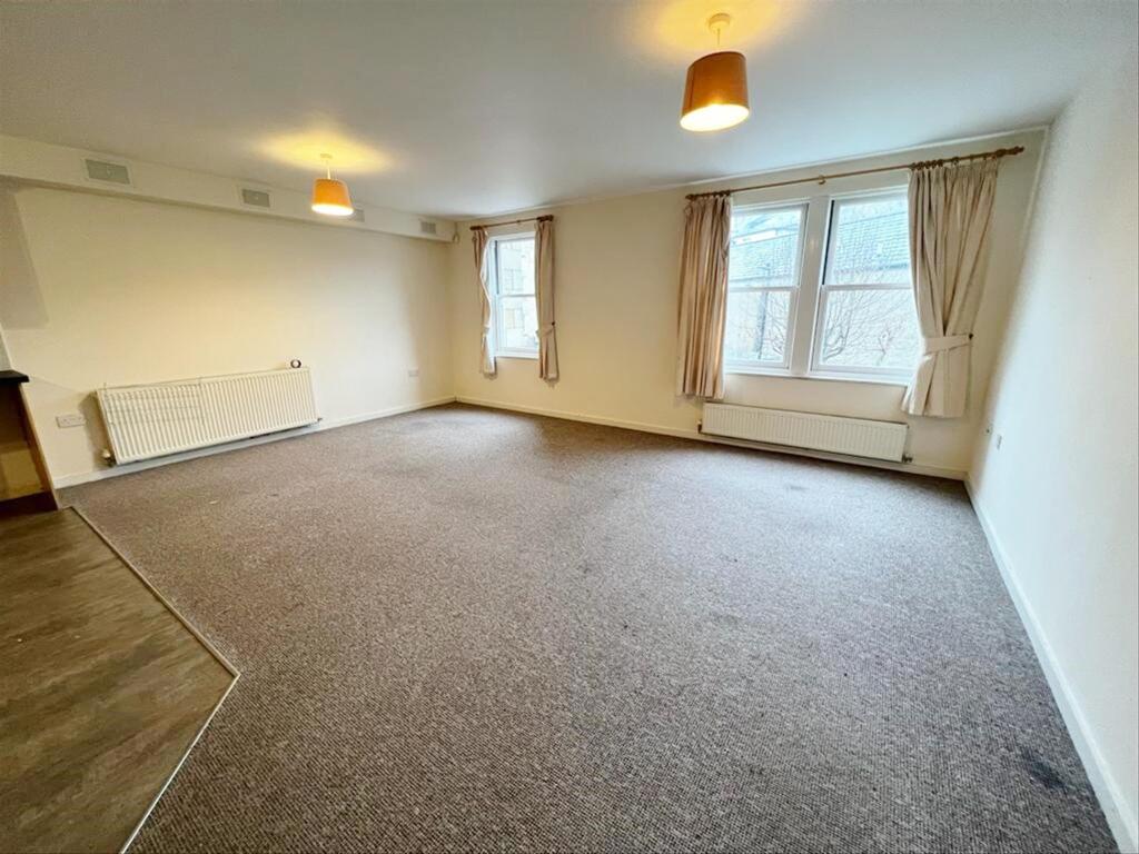 Apartment in Lancaster, Castle and Priory Precinct, Greaves - View 3