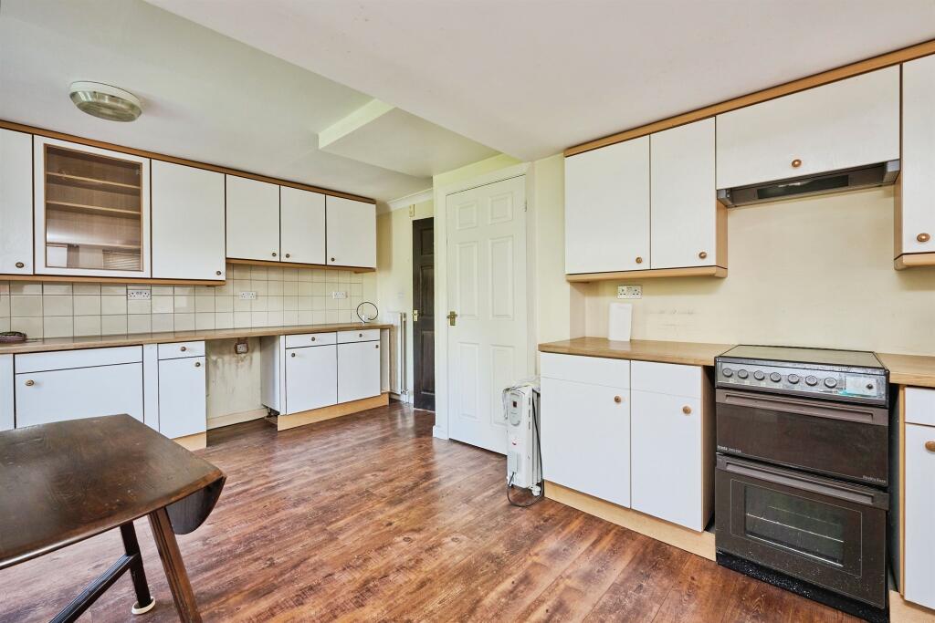 House in South Kesteven, Deeping St. James - View 5