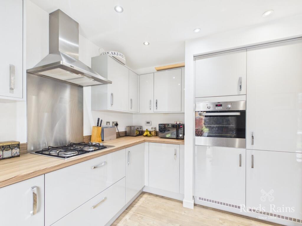 House in Stockton-on-Tees - More