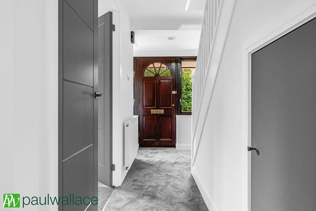 House in Broxbourne, Hertfordshire - View 5