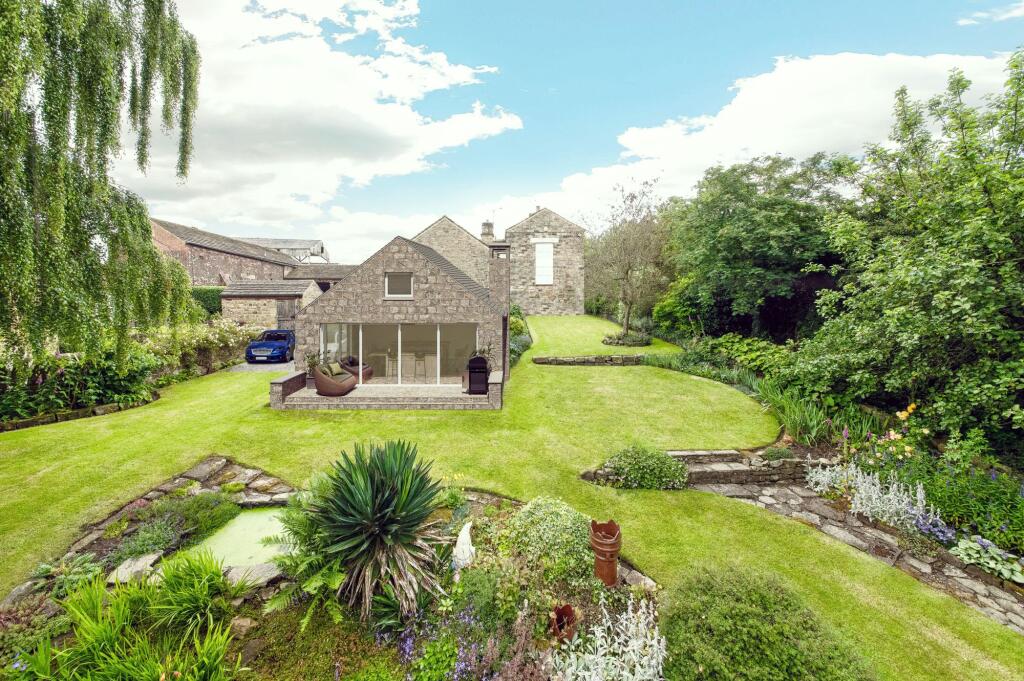The Crofts, George Lane, Notton, Wakefield, WF4 2NL photo 2