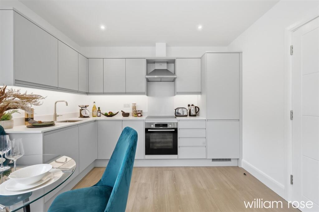 Apartment in Ilford