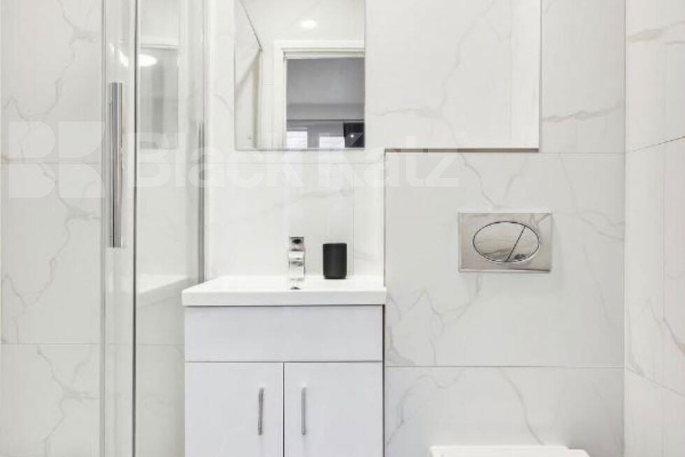 Apartment in London, Westbourne Green, Maida Vale - View 3