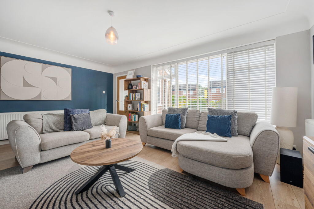 House in Pensby, Liverpool City Region - View 5