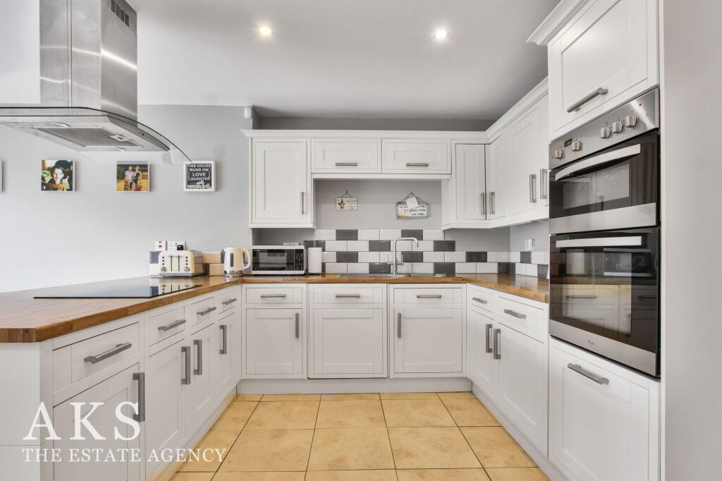 House in Derby - View 5