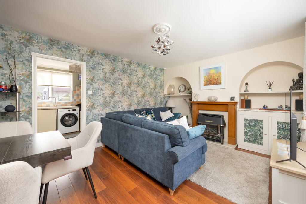 House in Swindon - View 3