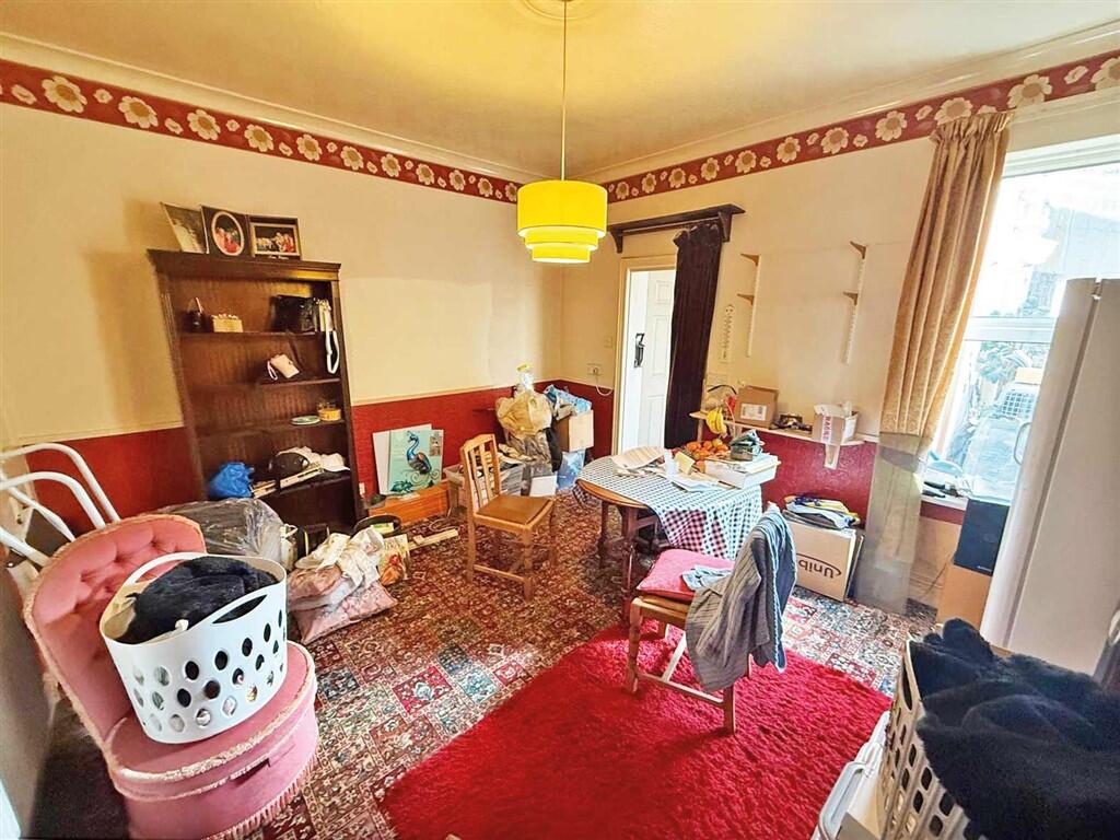 House in Nottingham - View 4