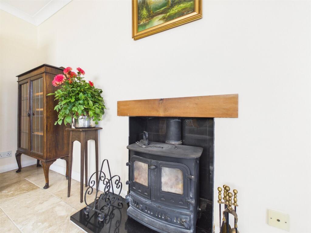 House in Cheltenham, Hatherley, St Mark's - View 5