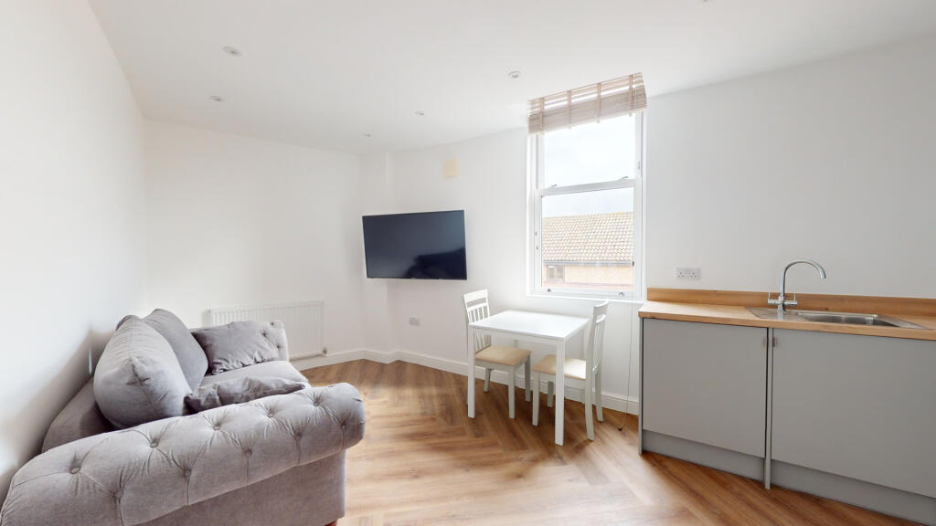 Main image of property: The Grove, Nottingham