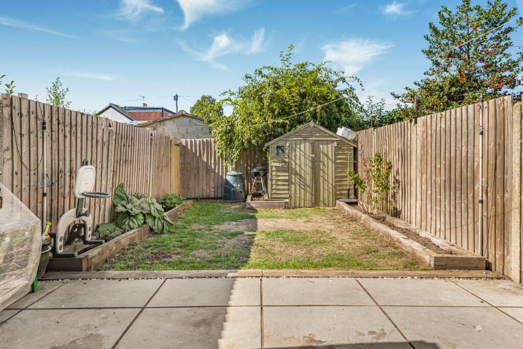 House in Twickenham - View 3