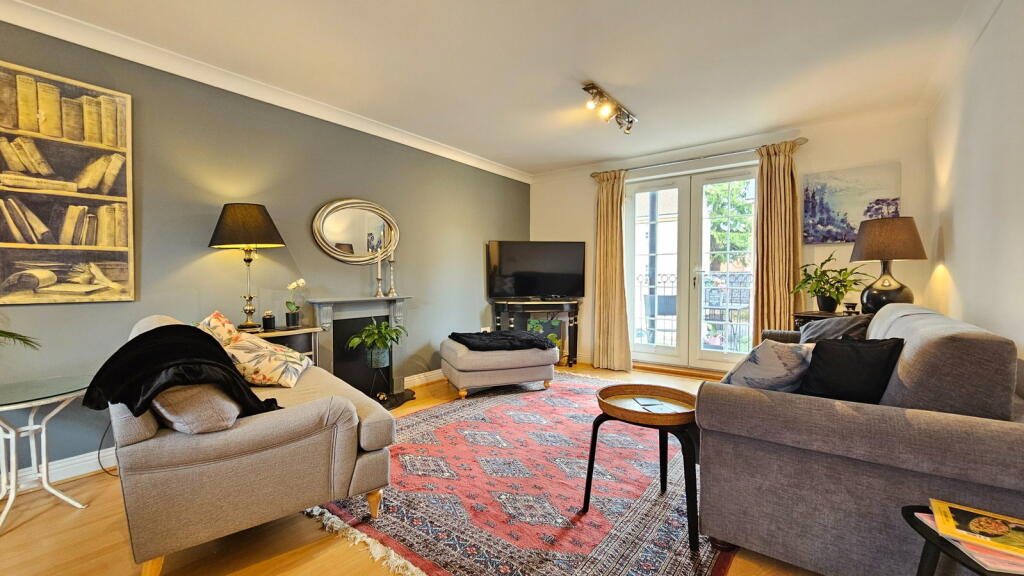 Apartment in Newbury, Speenhamland - View 2