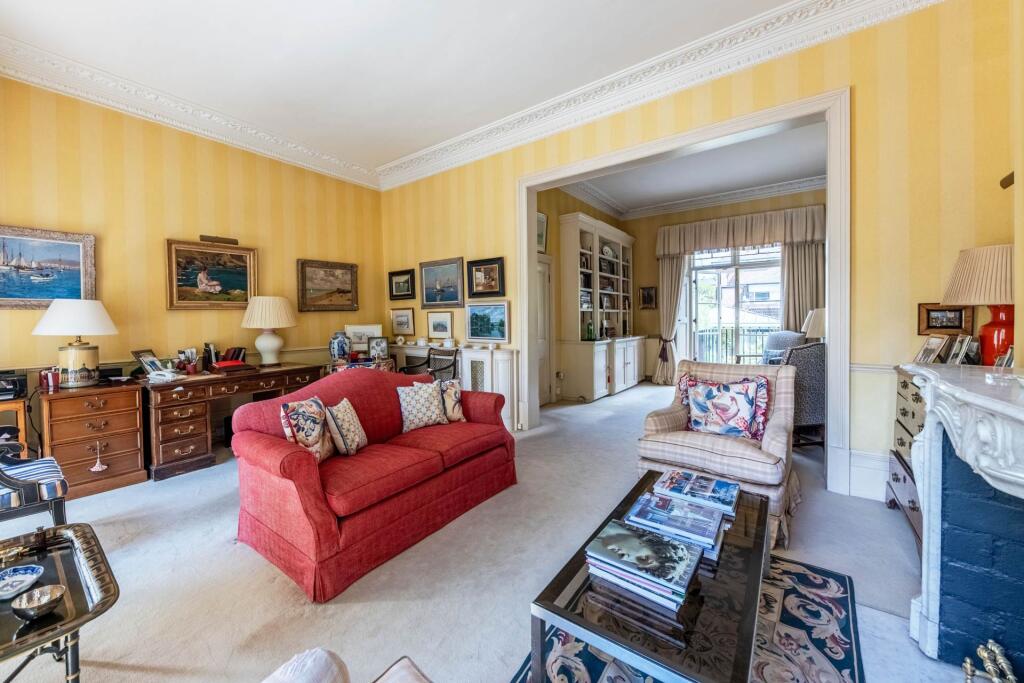 Addison Avenue, Holland Park - View 3