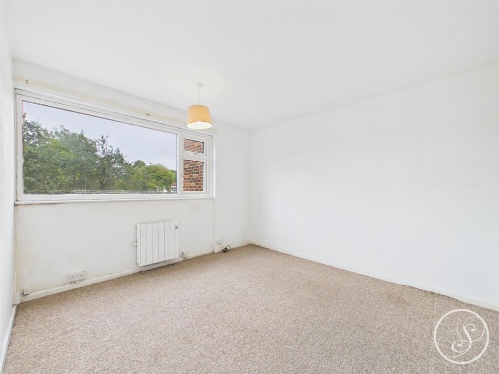 Apartment in Leeds - View 5