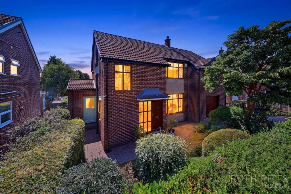 House in Wakefield - View 3
