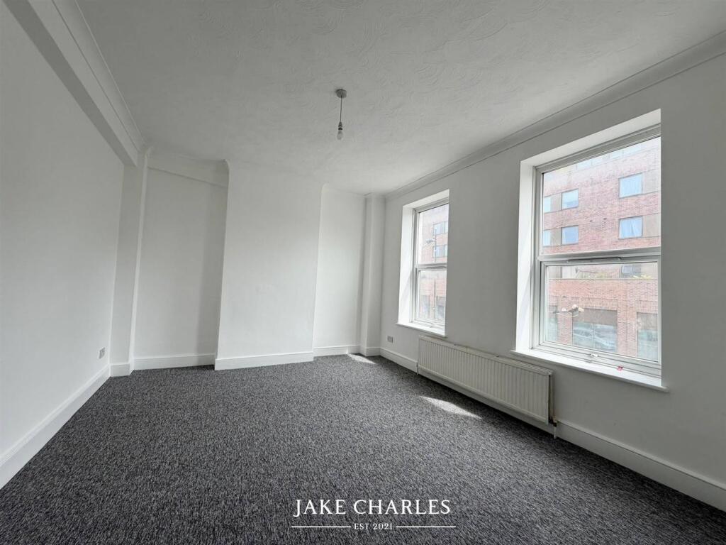 Main image of property: Green Lanes, London