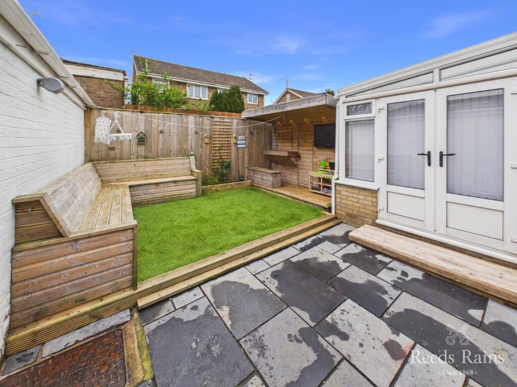 Barlow Close, Guisborough, North Yorkshire, TS14 photo 2
