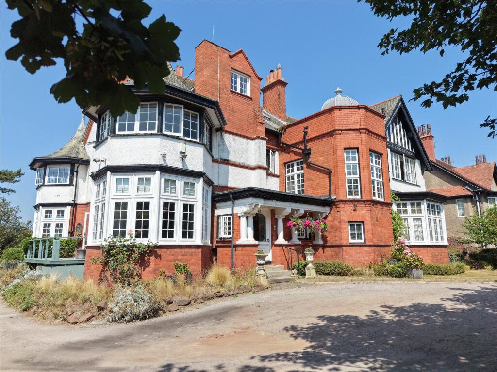 Main image of property: Meols Drive, Hoylake, Wirral, Merseyside, CH47