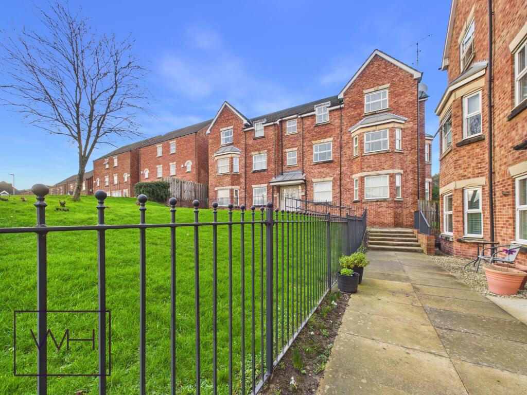 Main image of property: Aston Chase, Hemsworth, 