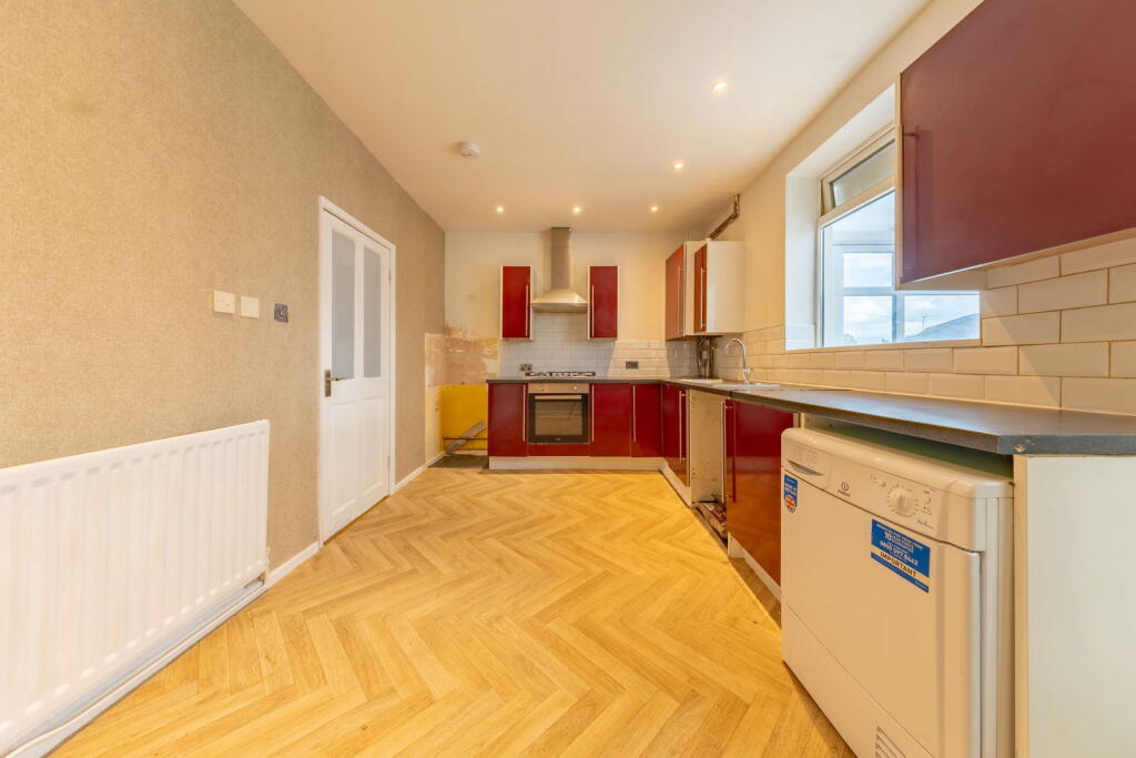 House in Oldham, Greater Manchester - More