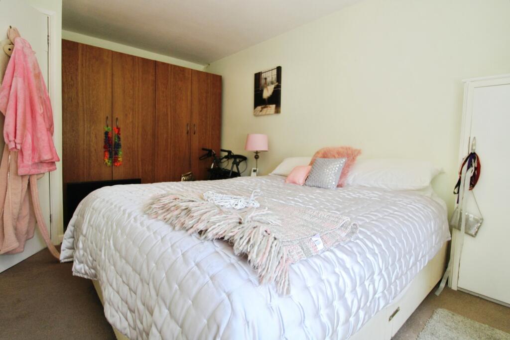 Apartment in Leicester - View 5
